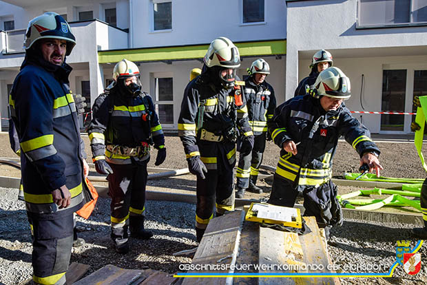 20161022 Unterabschnittsübung in Unterwaltersdorf   Fotos: Rene Weiner, Hubert Wagner u. Jürgen Patzak