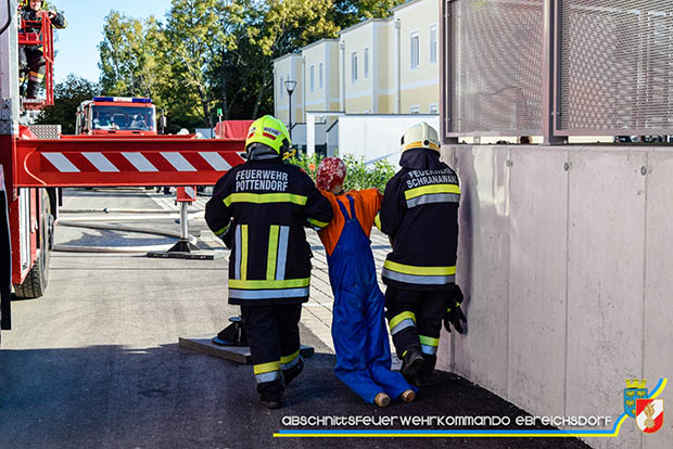 20161022 Unterabschnittsübung in Unterwaltersdorf   Fotos: Rene Weiner, Hubert Wagner u. Jürgen Patzak
