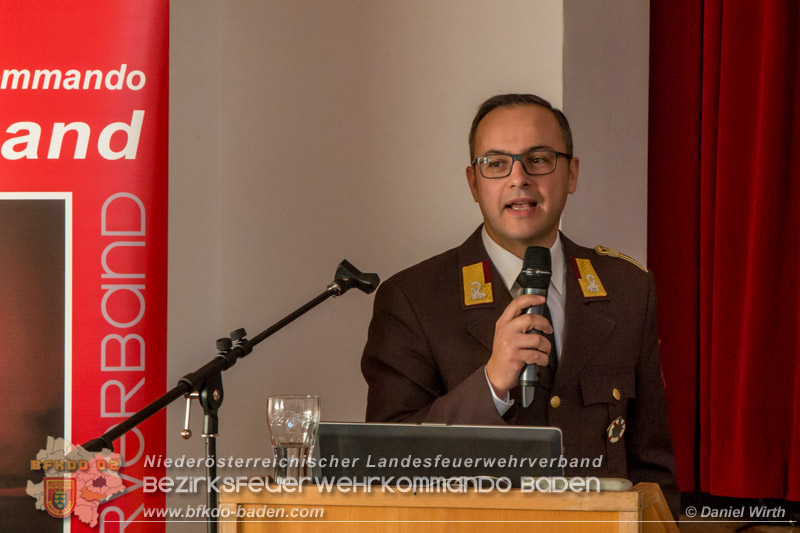 20161018 Unterabschnittsübung auf der Trabrennbahn Baden  Foto: FF Pfaffstätten