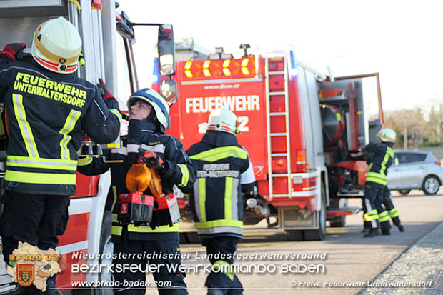 20161210 Ausbildungsprüfung Technische Hilfeleistung bestanden Foto: Hubert WAGNER FF Unterwaltersdorf 20161210 Ausbildungsprüfung Technische Hilfeleistung bestanden Foto: Hubert WAGNER FF Unterwaltersdorf