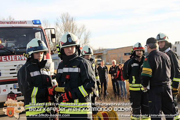 20161210 Ausbildungsprüfung Technische Hilfeleistung bestanden Foto: Hubert WAGNER FF Unterwaltersdorf 20161210 Ausbildungsprüfung Technische Hilfeleistung bestanden Foto: Hubert WAGNER FF Unterwaltersdorf