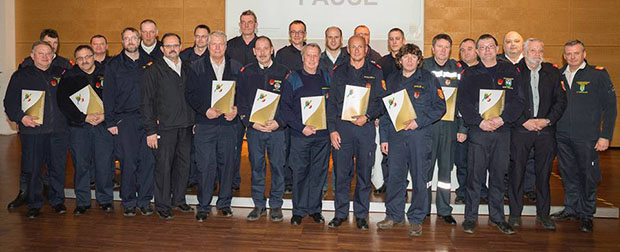 20170221 Hohe Auszeichung an Personen für Verdienste im Sprengdienst des Nö Landesfeuerwehrverbandes in Tulln
