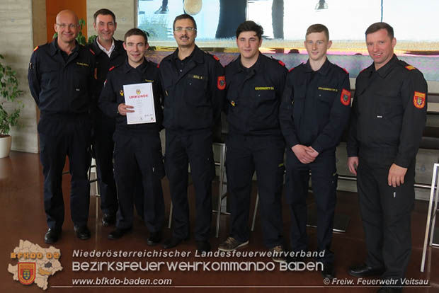 3 Feuerwehren die absolvierten Ausbildungspruefung Atemschutz  Fotos: Klaus Plamberger und Harald Staudinger