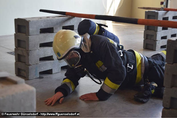 20170429 Gemeinsamer Atemschutz "Finnentest" der FF Guenselsdorf & FF Schoenau  Foto: SB oeA Christopher Neumayer FF Guenselsdorf