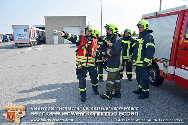 Schadstoffübung "Medium 2017" bei der Firma Hofer KG - Zentrallager Trumau  Foto: ASB Rene Weiner AFKDO Ebreichsdorf