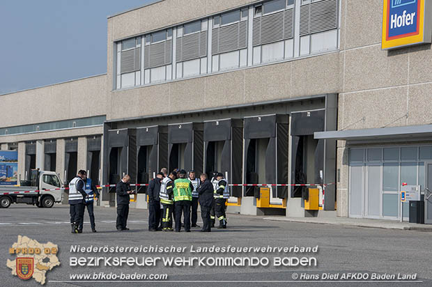Schadstoffübung "Medium 2017" bei der Firma Hofer KG - Zentrallager Trumau  Foto: VI Hans Dietl AFKDO Baden-Land