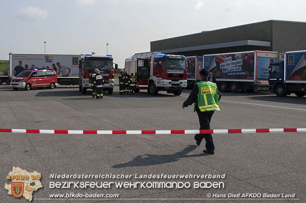 Schadstoffübung "Medium 2017" bei der Firma Hofer KG - Zentrallager Trumau  Foto: VI Hans Dietl AFKDO Baden-Land