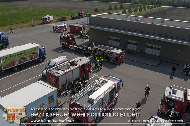 Schadstoffübung "Medium 2017" bei der Firma Hofer KG - Zentrallager Trumau  Foto: VI Hans Dietl AFKDO Baden-Land