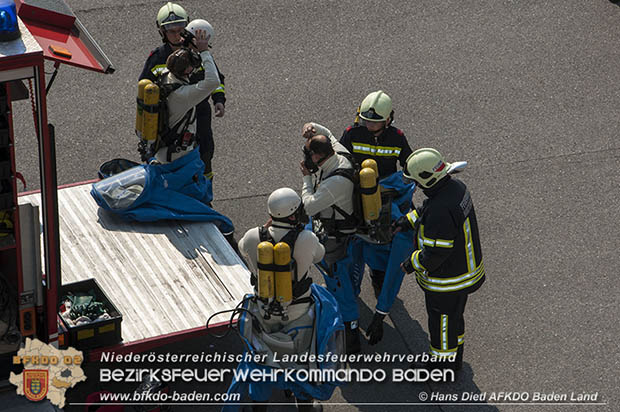 Schadstoffübung "Medium 2017" bei der Firma Hofer KG - Zentrallager Trumau  Foto: VI Hans Dietl AFKDO Baden-Land