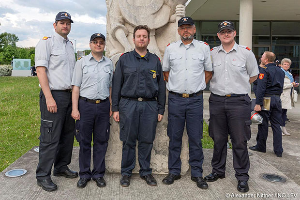 Unsere neuen Feuerwehr "Maturanten" beim diesjährigen Feuerwehrleistungsabzeichenbewerb in der NÖ Landesfeuerwehrschule Tulln am 13.-14.05.2017 Foto: Alexander Nittner NÖLFKDO Unsere neuen Feuerwehr "Maturanten" beim diesjährigen Feuerwehrleistungsabzeichenbewerb in der NÖ Landesfeuerwehrschule Tulln am 13.-14.05.2017 Foto: Alexander Nittner NÖLFKDO