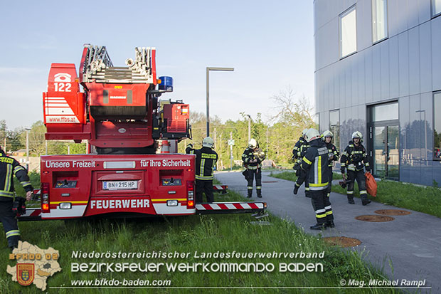 20170510 Erste Feuerwehr-Abschnittsübung im neuen Landesklinikum Baden  Foto: © V Mag. Michael Rampl