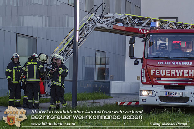 20170510 Erste Feuerwehr-Abschnittsübung im neuen Landesklinikum Baden  Foto: © V Mag. Michael Rampl