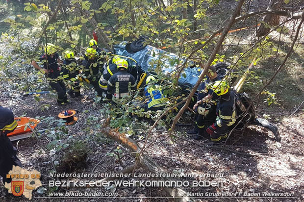 20170930_KHD Zugsübung des 4. Zuges der 2. KHD Bereitschaft - Schlösselwald bei Gainfarn Foto: © Martin Strubreiter FF Baden Weikersdorf 20170930_KHD Zugsübung des 4. Zuges der 2. KHD Bereitschaft - Schlösselwald bei Gainfarn Foto: © Martin Strubreiter FF Baden Weikersdorf