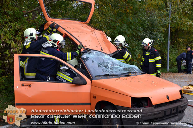 20171021 Gemeinsame Einsatzübung der freiwilligen Feuerwehren Hirtenberg und Enzesfeld Foto: Freiwillige Feuerwehr Hirtenberg 20171021 Gemeinsame Einsatzübung der freiwilligen Feuerwehren Hirtenberg und Enzesfeld Foto: Freiwillige Feuerwehr Hirtenberg