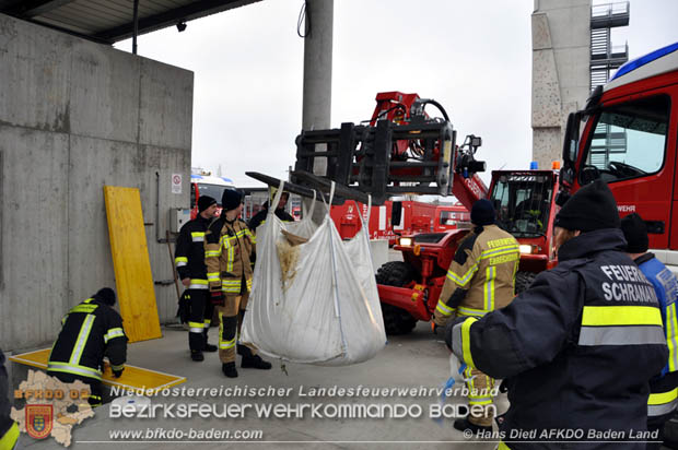 20171125 KHD Bereitschaftsübung in der Landesfeuerwehrschule Tulln  Foto: VI Hans Dietl FF Möllersdorf