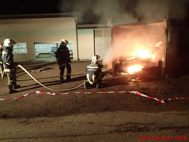 Schulung mit Realbrand-Szenario in Gainfarn  Foto: © Freiwillige Feuerwehr Gainfarn