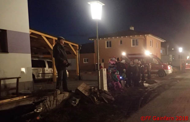 Schulung mit Realbrand-Szenario in Gainfarn  Foto: © Freiwillige Feuerwehr Gainfarn