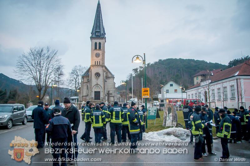 Feuerwehrkreuzweg 2018 Foto: Daniel Wirth Feuerwehrkreuzweg 2018 Foto: Daniel Wirth