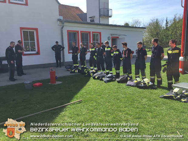 Erste Feuerwehr Basiswissen Ausbildung Teil B im Feuerwehrabschnitt Ebreichsdorf in Mitterndorf  Foto: ASB Anton Reiter AFKDO Ebreichsdorf