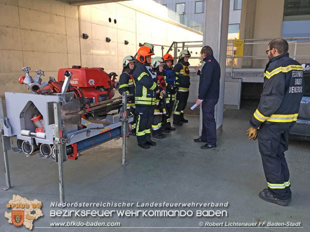 2018_04_07-08 Gemeinsame Ausbildung "Feuerwehr-Basiswissen" des Feuerwehrabschnittes Baden-Stadt im Landesklinkum Baden  Foto: Robert Lichtenauer FF Baden-Stadt