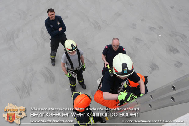 2018_04_07-08 Gemeinsame Ausbildung "Feuerwehr-Basiswissen" des Feuerwehrabschnittes Baden-Stadt im Landesklinkum Baden  Foto: Fritz Beichbuchner FF Baden-Stadt