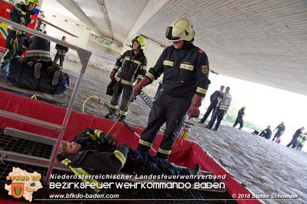 20180421 Bundesländerübergreifende Schadstoffeinsatzübung auf der A3 zwischen Pottendorf NÖ - Hornstein Bgld   Foto: Stefan Schneider