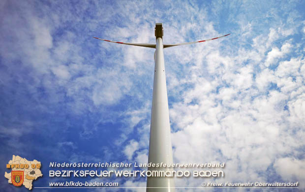 20180616 Schulung bei neu errichteten Windkraftanlagen in Oberwaltersdorf Foto: © Freiwillige Feuerwehr Oberwaltersdorf 20180616 Schulung bei neu errichteten Windkraftanlagen in Oberwaltersdorf Foto: © Freiwillige Feuerwehr Oberwaltersdorf