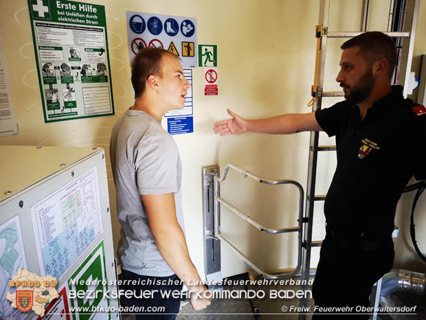 20180616 Schulung bei neu errichteten Windkraftanlagen in Oberwaltersdorf Foto: © Freiwillige Feuerwehr Oberwaltersdorf 20180616 Schulung bei neu errichteten Windkraftanlagen in Oberwaltersdorf Foto: © Freiwillige Feuerwehr Oberwaltersdorf