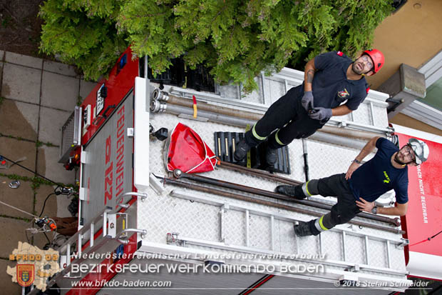 20180812 Höhenrettungsübung - Personenrrettung vom Turmdrehkran auf einer Baustelle in Baden Foto: Stefan Schneider FF Baden-Stadt 20180812 Höhenrettungsübung - Personenrrettung vom Turmdrehkran auf einer Baustelle in Baden Foto: Stefan Schneider FF Baden-Stadt