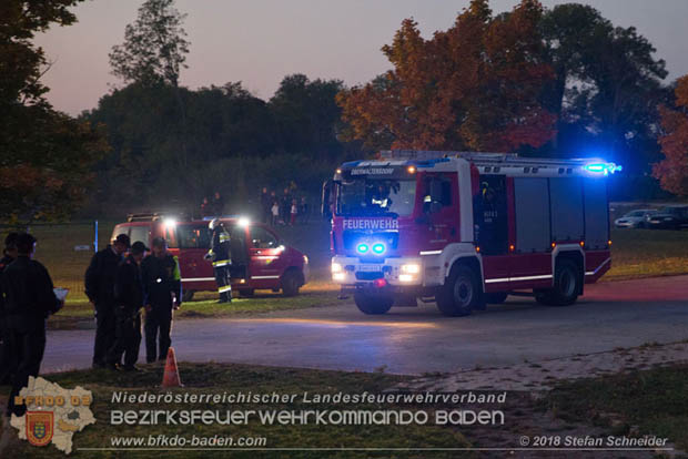 20181012 Realistische Brandeinsatzübung in Oberwaltersdorf  Foto: © Stefan Schneider