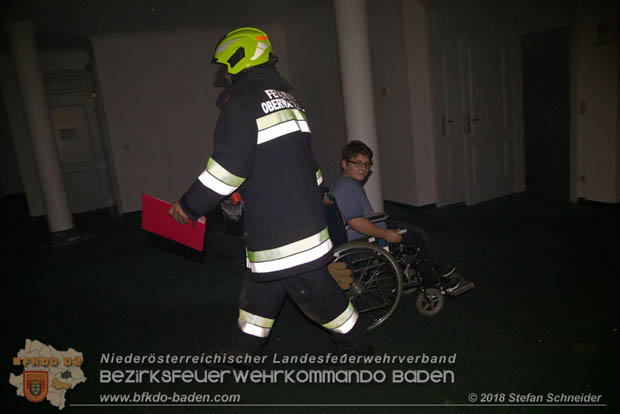 20181012 Realistische Brandeinsatzübung in Oberwaltersdorf  Foto: © Stefan Schneider