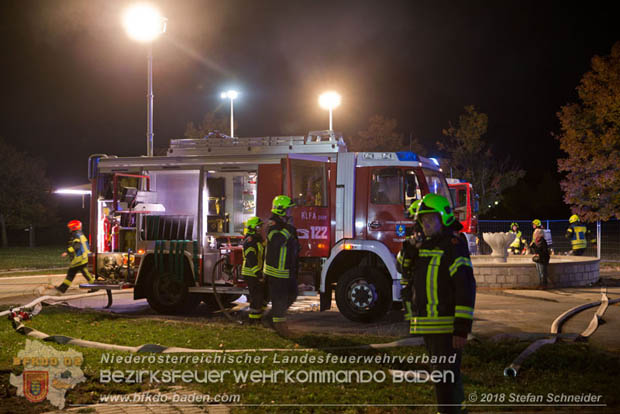 20181012 Realistische Brandeinsatzübung in Oberwaltersdorf  Foto: © Stefan Schneider