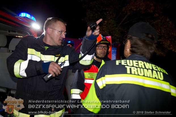 20181012 Realistische Brandeinsatzübung in Oberwaltersdorf  Foto: © Stefan Schneider