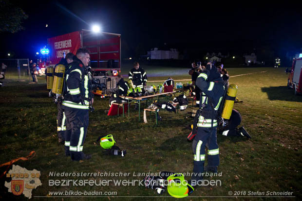 20181012 Realistische Brandeinsatzübung in Oberwaltersdorf  Foto: © Stefan Schneider