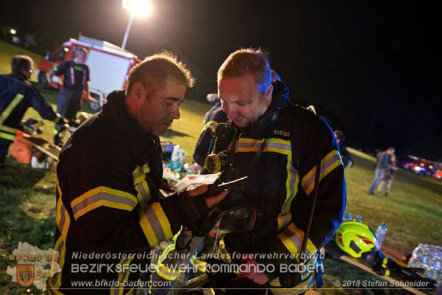 20181012 Realistische Brandeinsatzübung in Oberwaltersdorf  Foto: © Stefan Schneider
