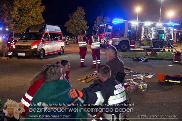 20181012 Realistische Brandeinsatzübung in Oberwaltersdorf  Foto: © Stefan Schneider