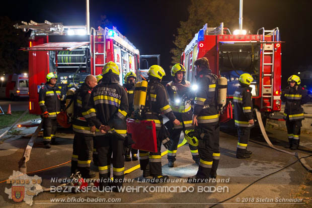 20181012 Realistische Brandeinsatzübung in Oberwaltersdorf  Foto: © Stefan Schneider