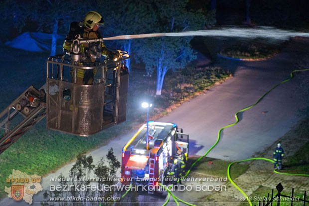 20181012 Realistische Brandeinsatzübung in Oberwaltersdorf  Foto: © Stefan Schneider