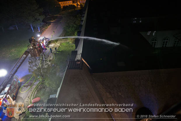 20181012 Realistische Brandeinsatzübung in Oberwaltersdorf  Foto: © Stefan Schneider