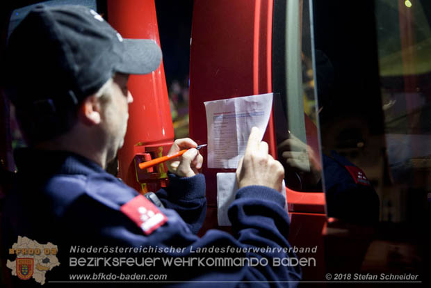 20181012 Realistische Brandeinsatzübung in Oberwaltersdorf  Foto: © Stefan Schneider