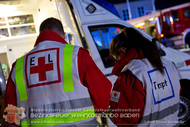 20181012 Realistische Brandeinsatzübung in Oberwaltersdorf  Foto: © Stefan Schneider