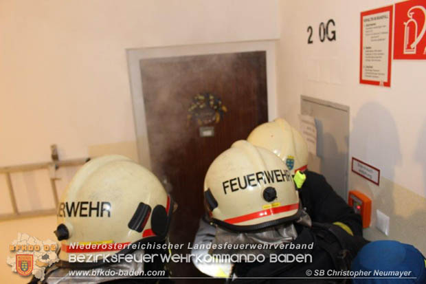 20181012 Brandeinsatzuebung in einer Guenselsdorfer Tiefgarage Foto: SB oeA Christopher Neumayer 20181012 Brandeinsatzuebung in einer Guenselsdorfer Tiefgarage Foto: SB oeA Christopher Neumayer