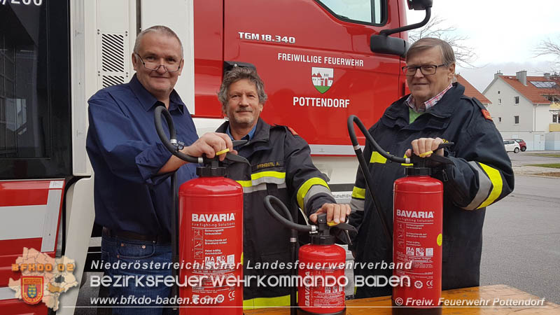 Freiwillige Feuerwehr Pottendorf ist ab sofort fuer Lithium-Ionen Braende geruestet