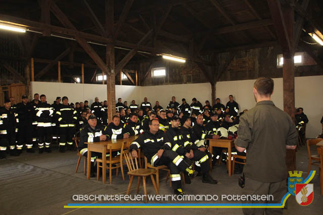Großübung Tritolia19" Feuerwehrabschnitt Pottenstein am 06.April 2019  Fotos: ASB Markus Hackl u. ASB Bernd Taxberger AFKDO Pottenstein
