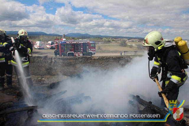 Großübung Tritolia19" Feuerwehrabschnitt Pottenstein am 06.April 2019  Fotos: ASB Markus Hackl u. ASB Bernd Taxberger AFKDO Pottenstein