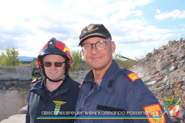 Großübung Tritolia19" Feuerwehrabschnitt Pottenstein am 06.April 2019  Fotos: ASB Markus Hackl u. ASB Bernd Taxberger AFKDO Pottenstein
