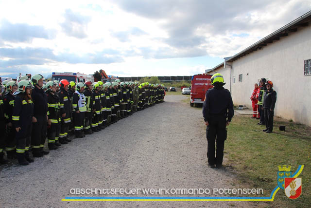 Großübung Tritolia19" Feuerwehrabschnitt Pottenstein am 06.April 2019  Fotos: ASB Markus Hackl u. ASB Bernd Taxberger AFKDO Pottenstein
