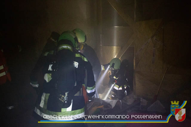 Großübung Tritolia19" Feuerwehrabschnitt Pottenstein am 06.April 2019  Fotos: ASB Markus Hackl u. ASB Bernd Taxberger AFKDO Pottenstein