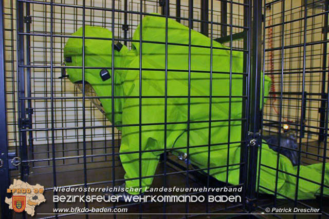20190330 Pilotseminar "Fortbildung Chemieschutzanzug-Träger" des BFKDO Baden bei der BTF Industriepark Schwechat Foto: Patrick Drescher 20190330 Pilotseminar "Fortbildung Chemieschutzanzug-Träger" des BFKDO Baden bei der BTF Industriepark Schwechat Foto: Patrick Drescher