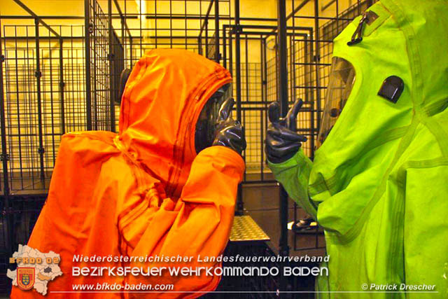 20190330 Pilotseminar "Fortbildung Chemieschutzanzug-Träger" des BFKDO Baden bei der BTF Industriepark Schwechat Foto: Patrick Drescher 20190330 Pilotseminar "Fortbildung Chemieschutzanzug-Träger" des BFKDO Baden bei der BTF Industriepark Schwechat Foto: Patrick Drescher
